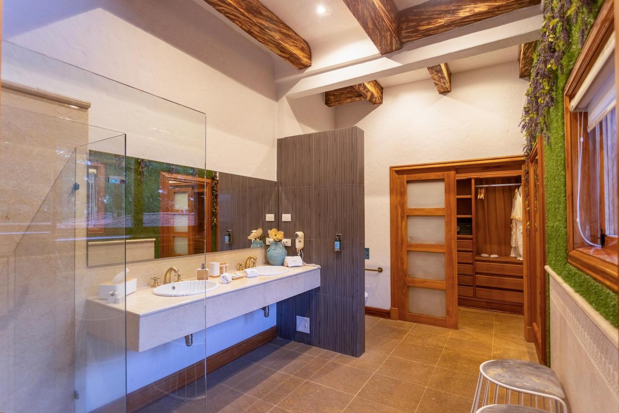 Visus Hotel Boutique & Spa بيريرا الغرفة الصورة